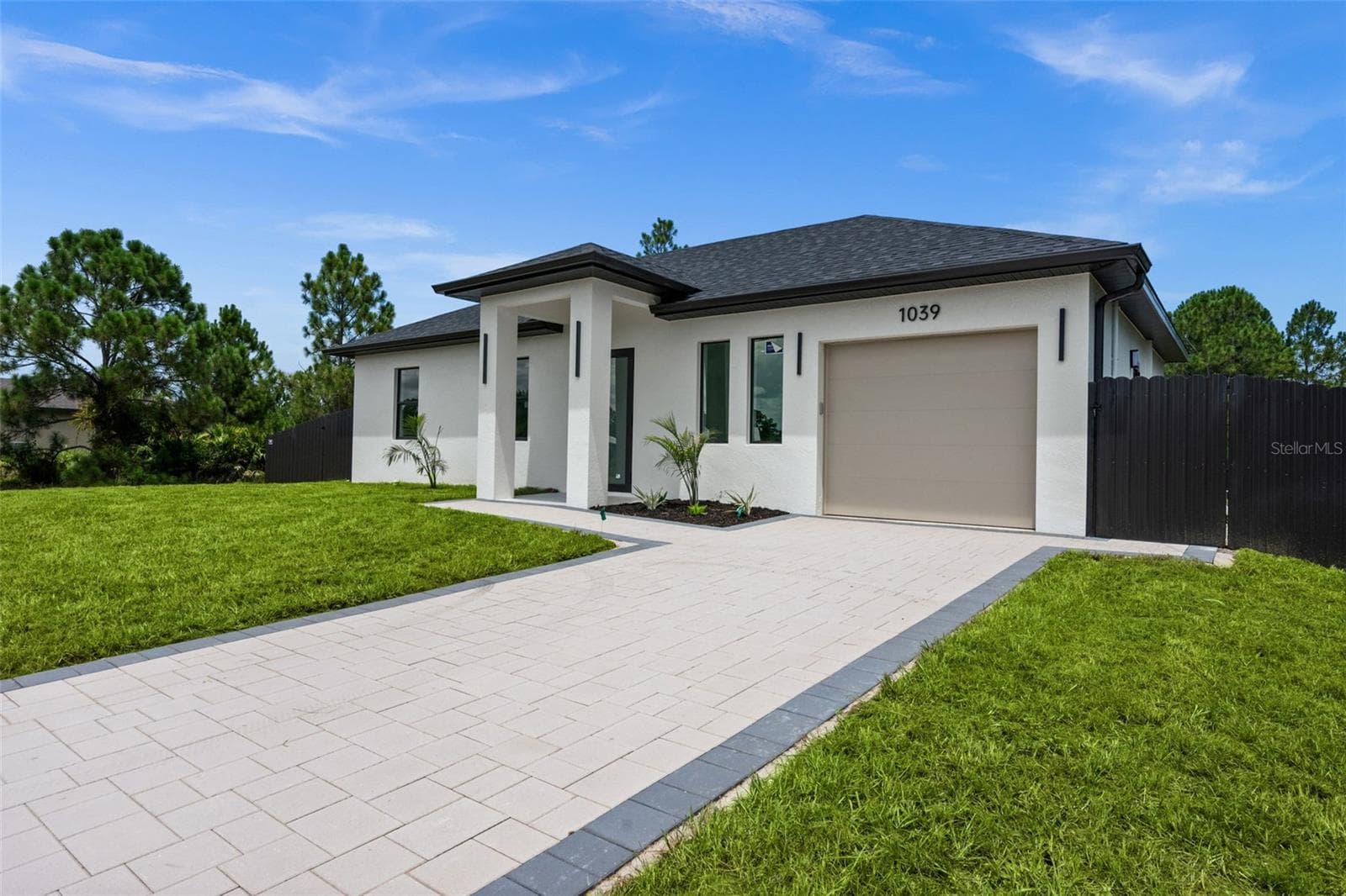 Single Family Residence at 1039 BASSINGER AVE S, LEHIGH ACRES, photo 3 of 42