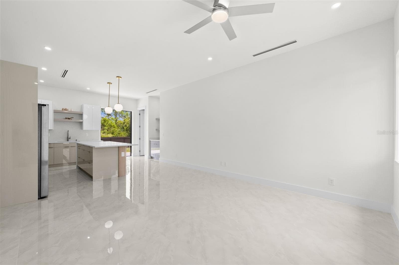 Single Family Residence at 1039 BASSINGER AVE S, LEHIGH ACRES, photo 20 of 42