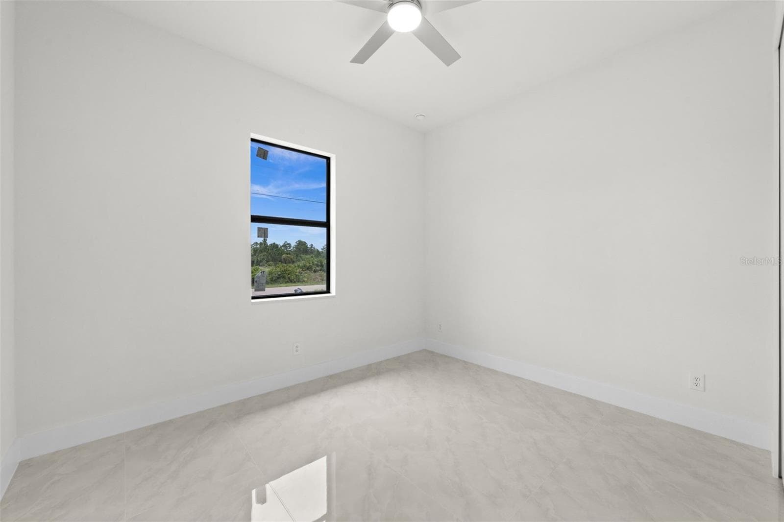 Single Family Residence at 1039 BASSINGER AVE S, LEHIGH ACRES, photo 24 of 42