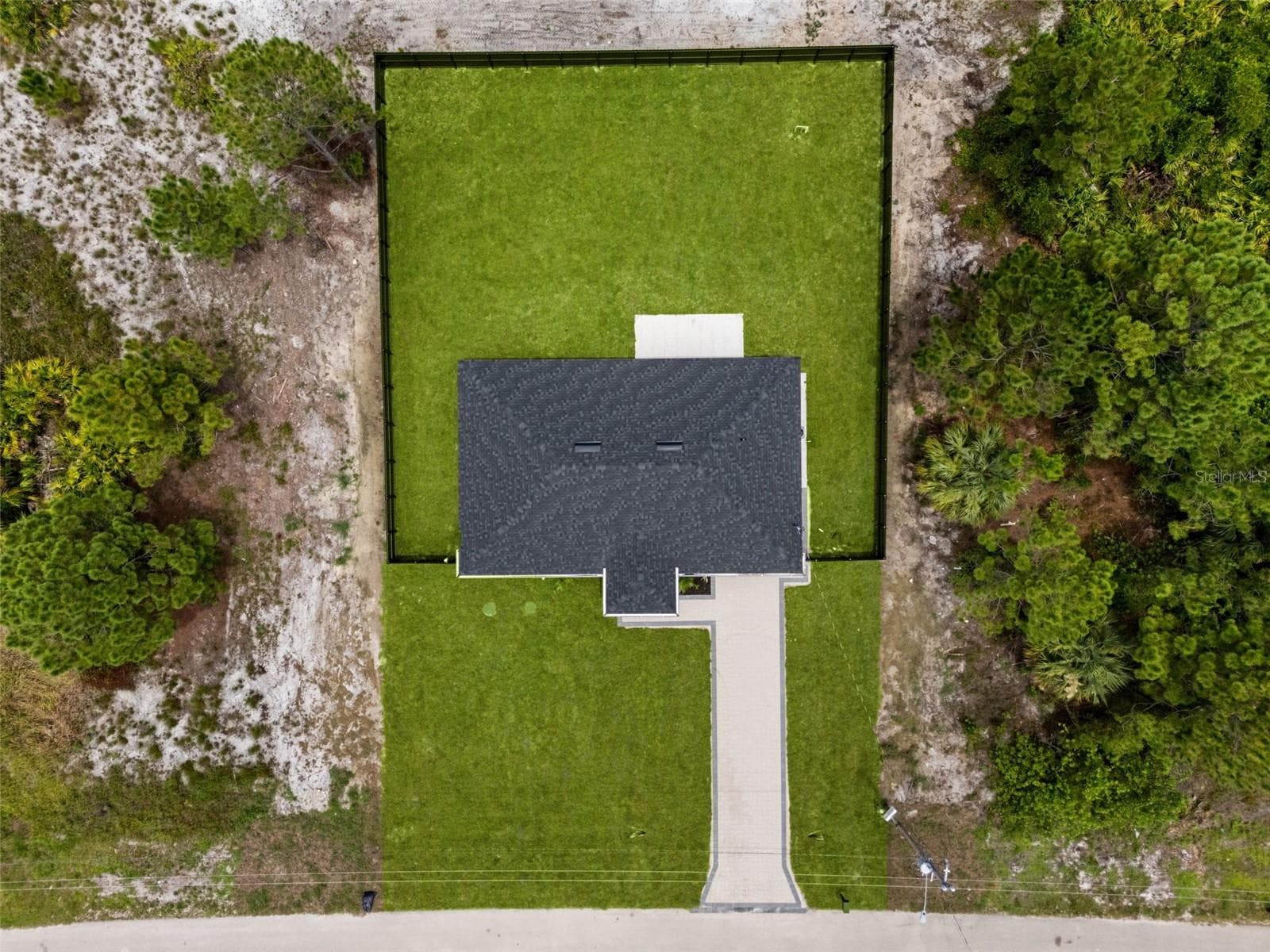 Single Family Residence at 1039 BASSINGER AVE S, LEHIGH ACRES, photo 40 of 42