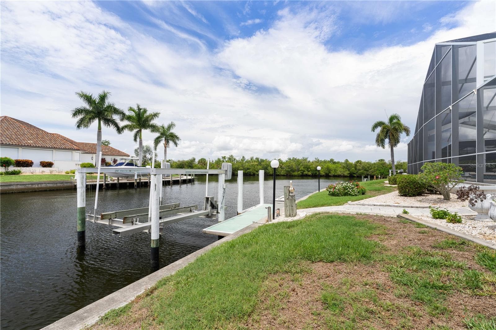 Single Family Residence at 2819 DEBORAH DR, PUNTA GORDA, photo 9 of 65