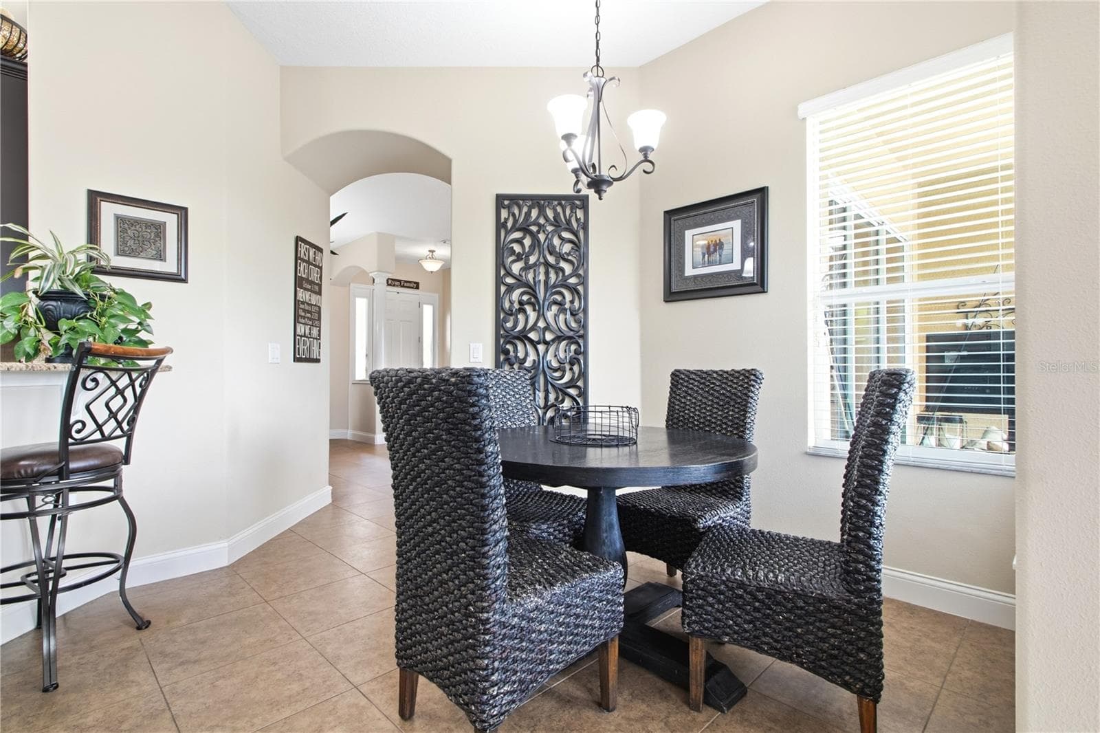 Breakfast Nook - 3431 DIAMOND FALLS CIR, LAND O LAKES