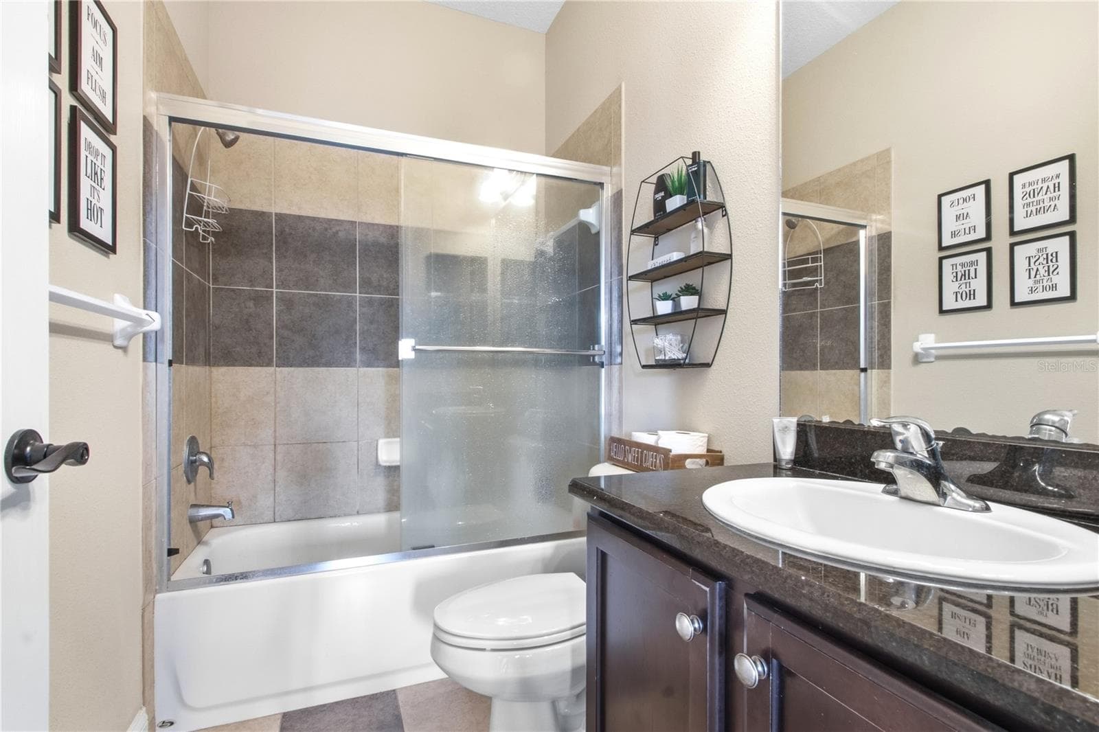 Guest Bath - 3431 DIAMOND FALLS CIR, LAND O LAKES