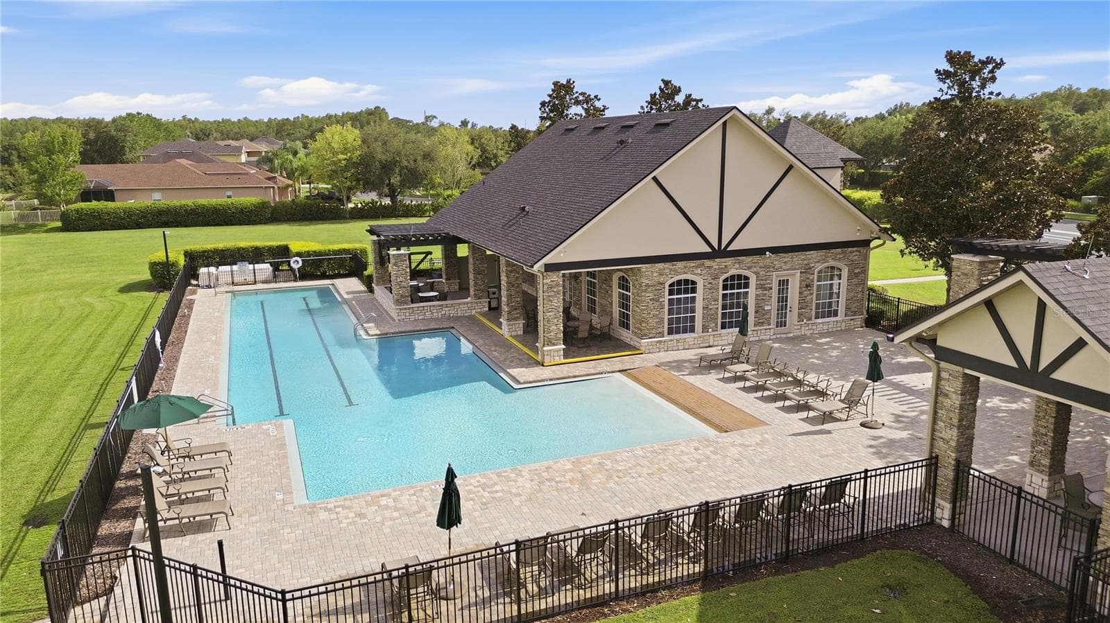Pool Clubhouse - 3431 DIAMOND FALLS CIR, LAND O LAKES