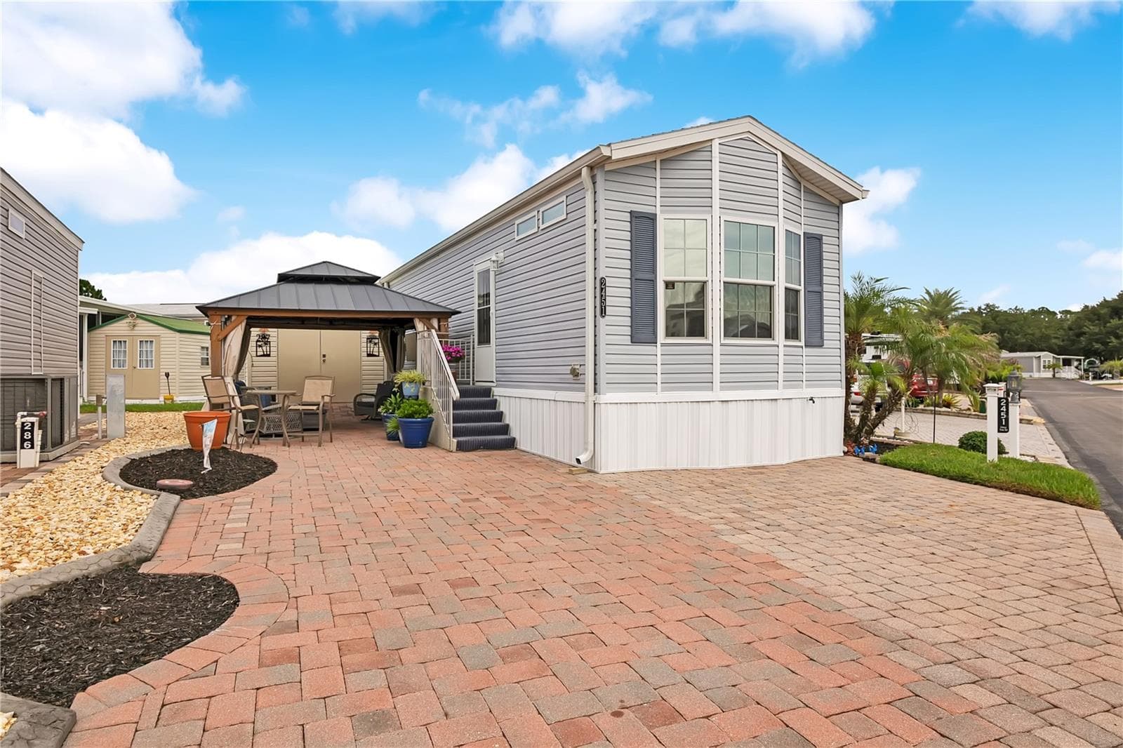 Manufactured Home at 2451 CITRUS TREE RD, CLERMONT, photo 3 of 40