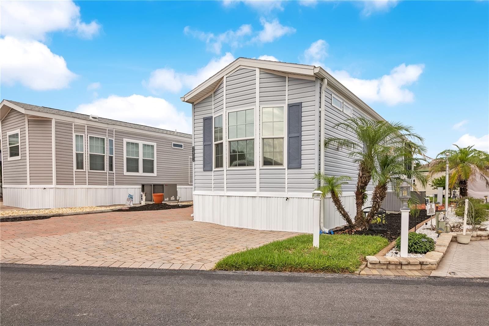 Manufactured Home at 2451 CITRUS TREE RD, CLERMONT, photo 4 of 40
