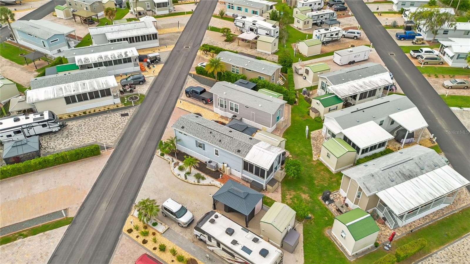 Manufactured Home at 2451 CITRUS TREE RD, CLERMONT, photo 27 of 40