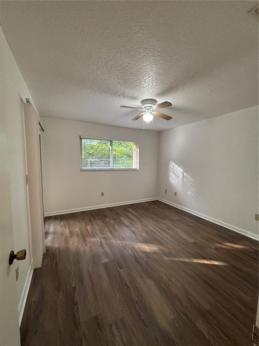 Apartment at 2845 MAGDALINA AVE #4, PUNTA GORDA, photo 10 of 14