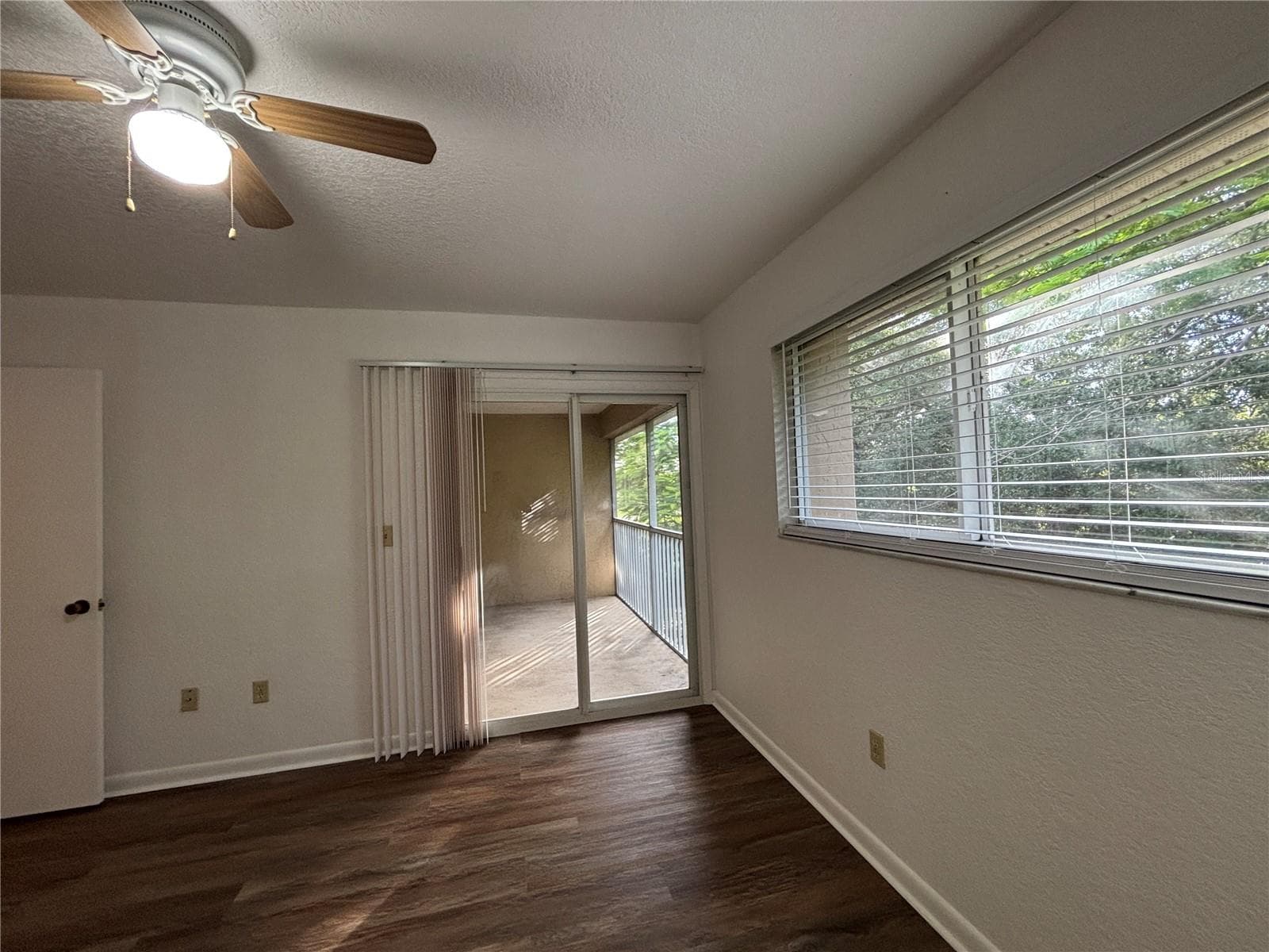 Apartment at 2845 MAGDALINA AVE #4, PUNTA GORDA, photo 11 of 14