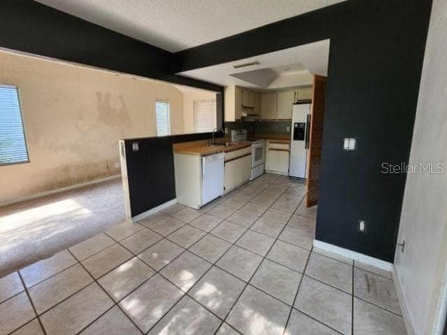 Single Family Residence at 270 AMBERWOOD CT, ORMOND BEACH, photo 5 of 13