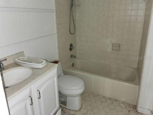 Single Family Residence at 270 AMBERWOOD CT, ORMOND BEACH, photo 11 of 13