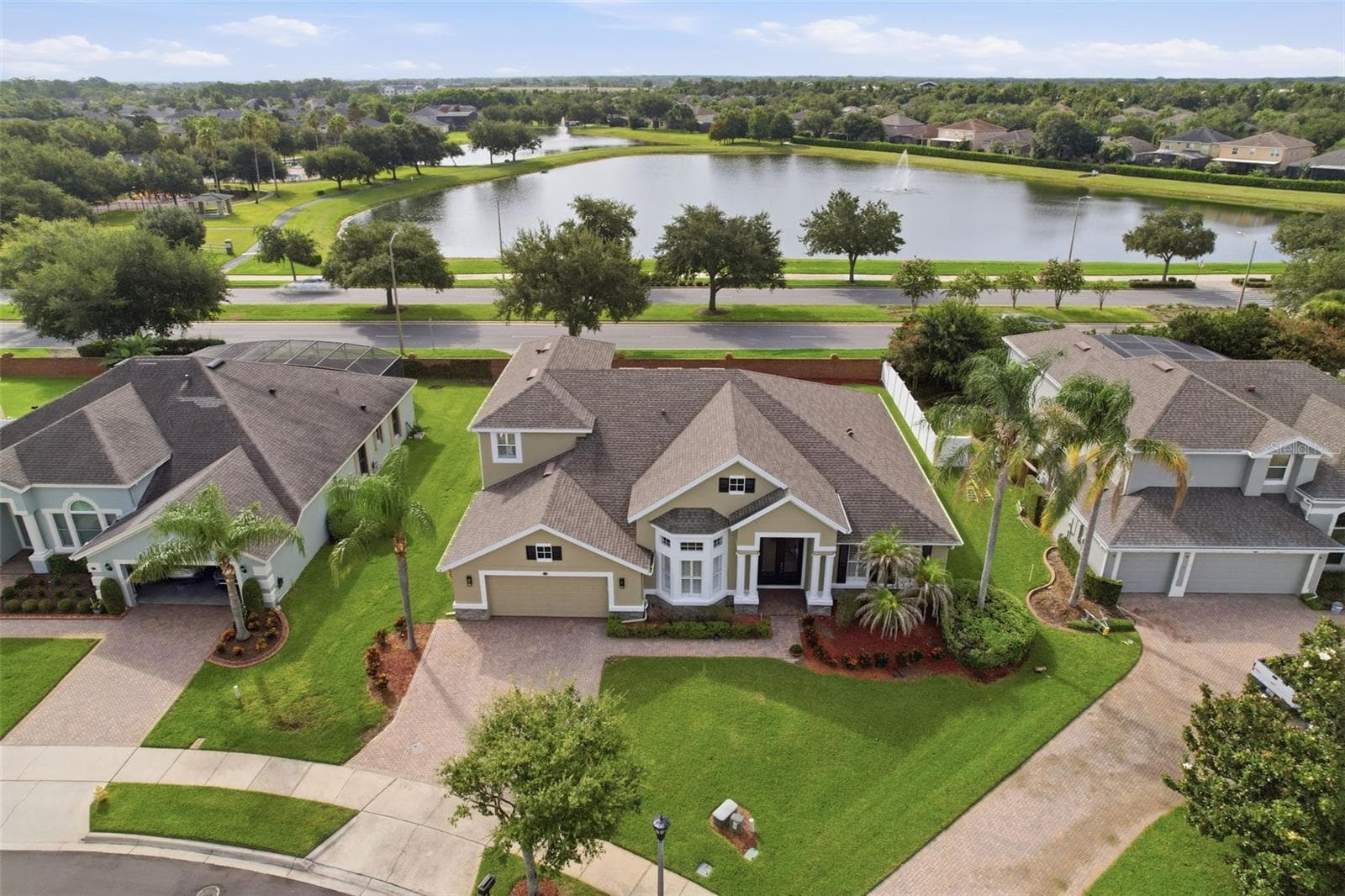 Single Family Residence at 426 DUFF DR, WINTER GARDEN, photo 8 of 52