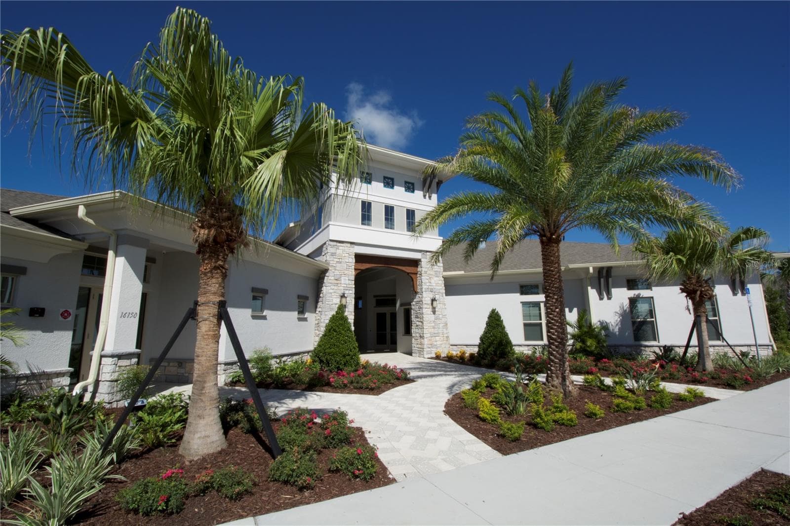 Single Family Residence at 11845 SHINE VIEW LN, WINTER GARDEN, photo 34 of 44