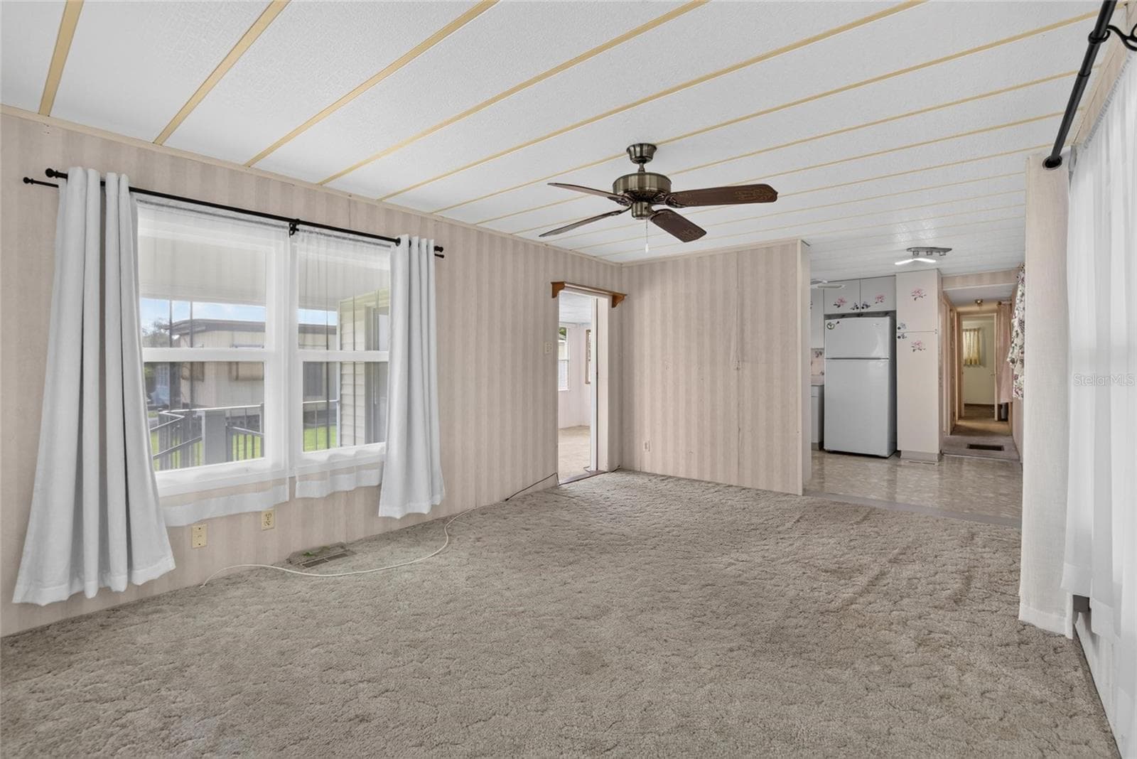 Mobile Home at 6004 ALPINE DR, ZEPHYRHILLS, photo 10 of 46