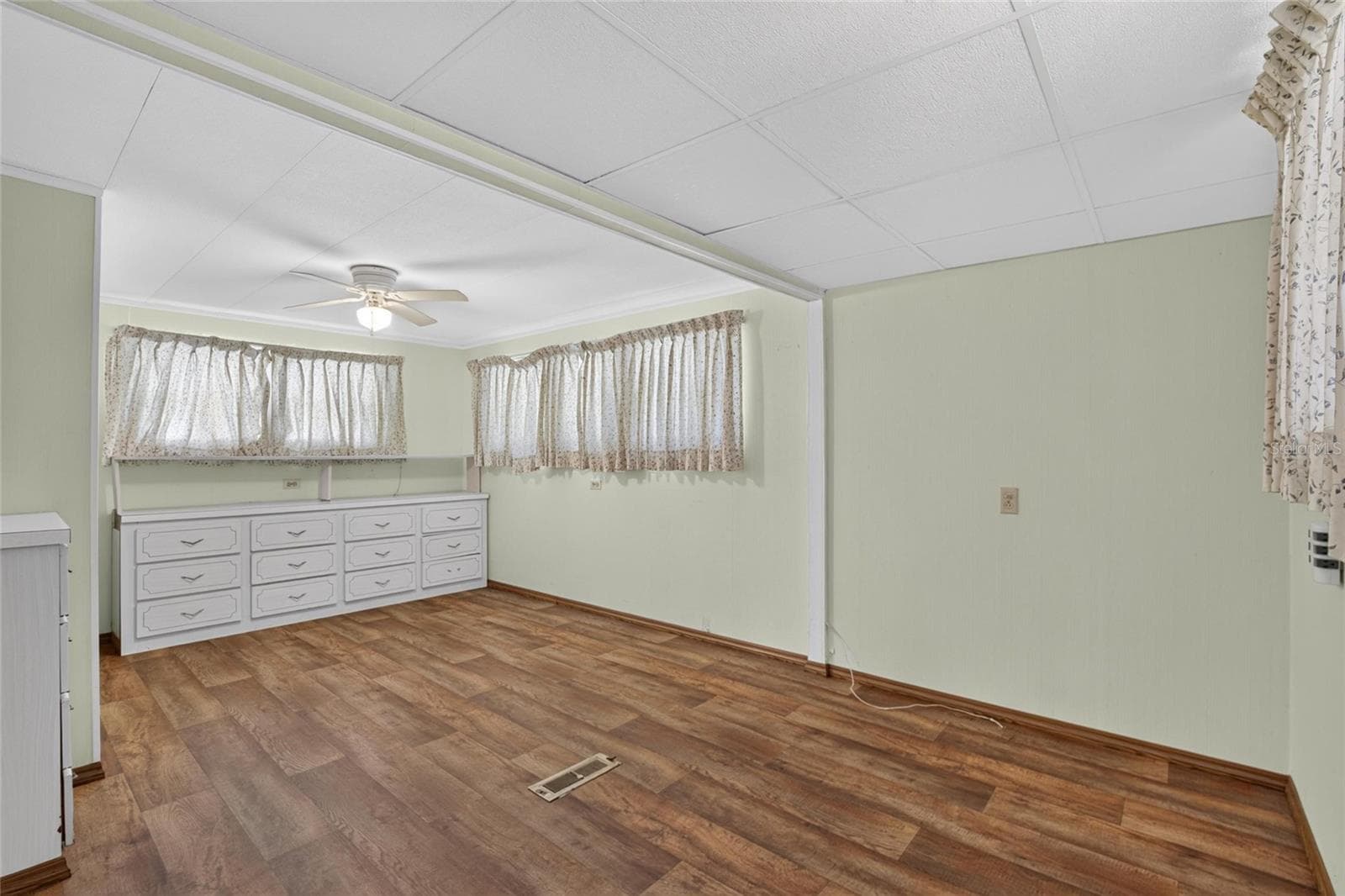 Mobile Home at 6004 ALPINE DR, ZEPHYRHILLS, photo 33 of 46