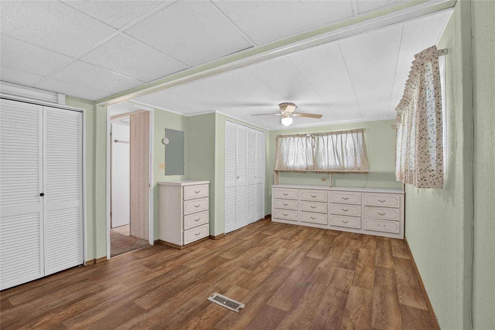 Mobile Home at 6004 ALPINE DR, ZEPHYRHILLS, photo 34 of 46