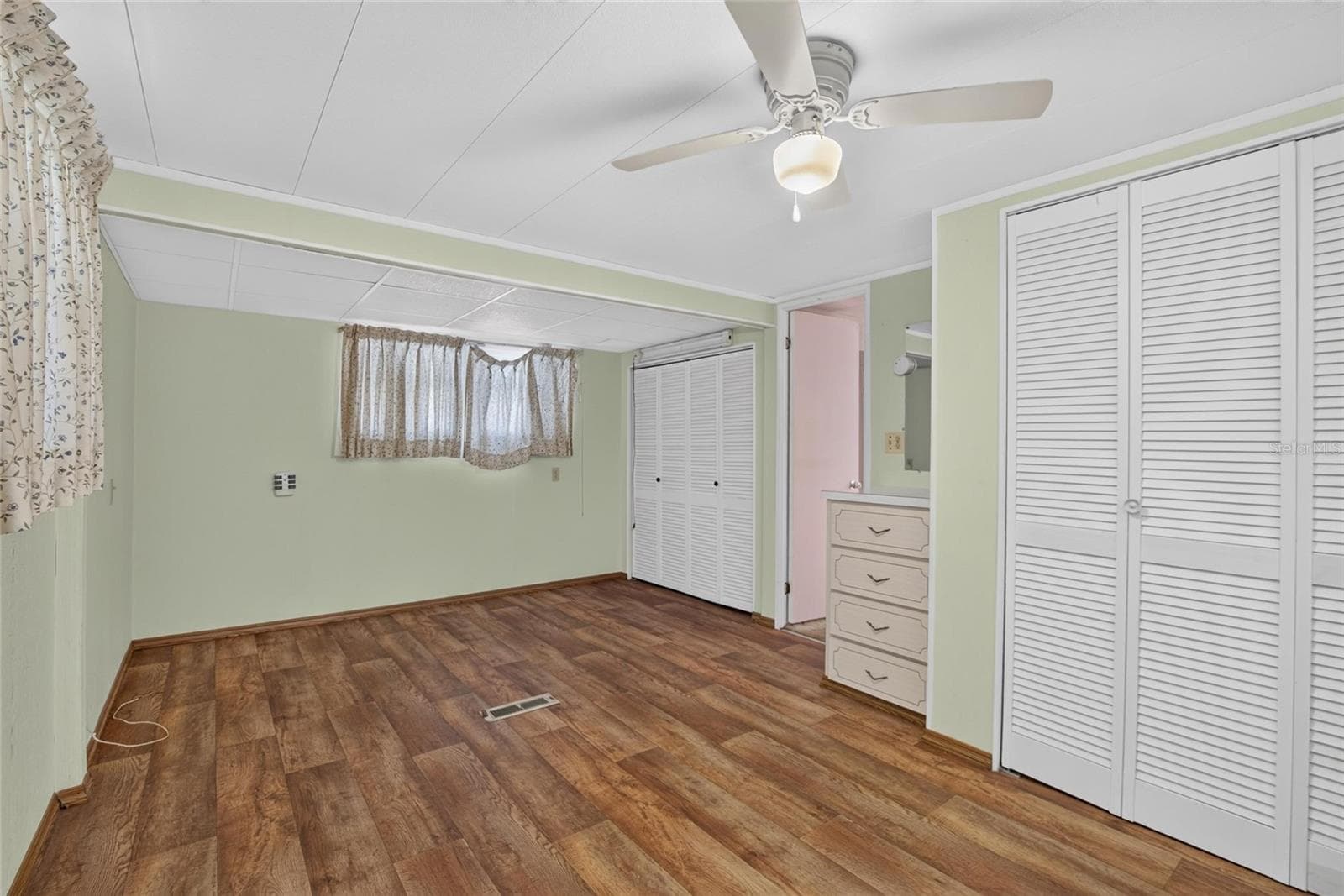 Mobile Home at 6004 ALPINE DR, ZEPHYRHILLS, photo 35 of 46