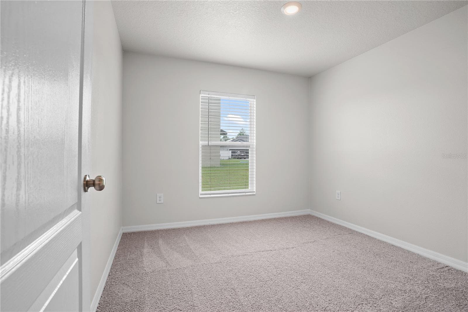 Single Family Residence at 123 VIOLET CT, POINCIANA, photo 22 of 39