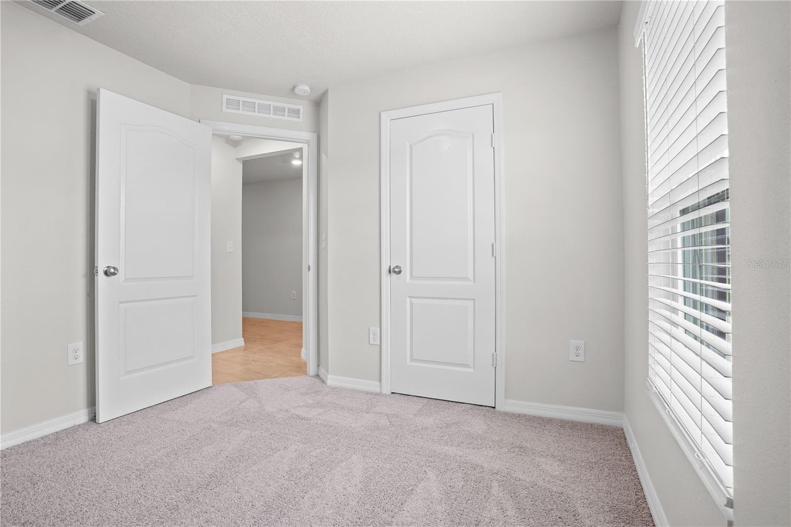 Single Family Residence at 123 VIOLET CT, POINCIANA, photo 26 of 39