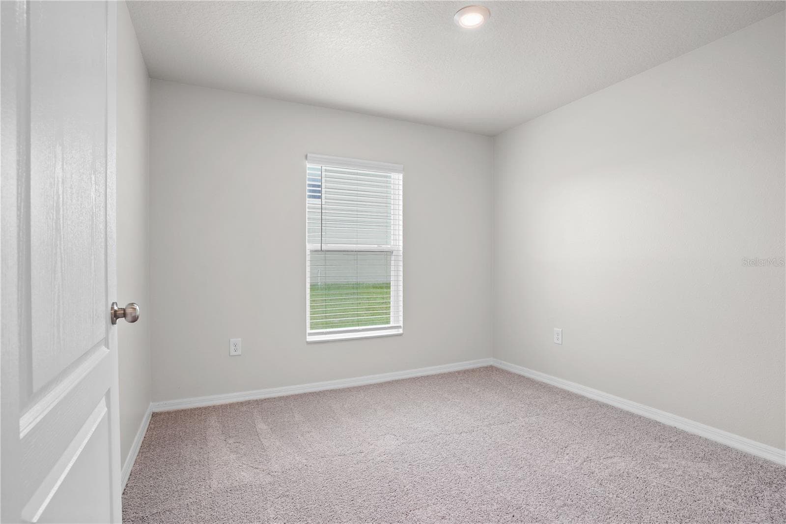 Single Family Residence at 123 VIOLET CT, POINCIANA, photo 28 of 39