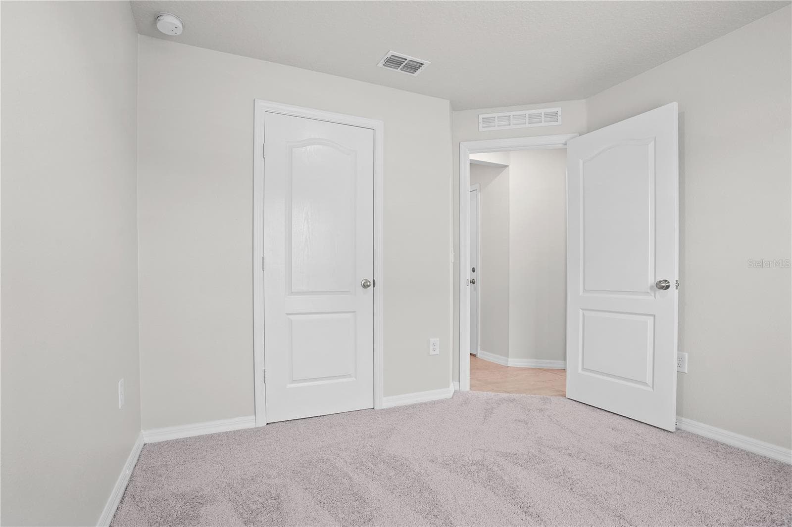 Single Family Residence at 123 VIOLET CT, POINCIANA, photo 29 of 39