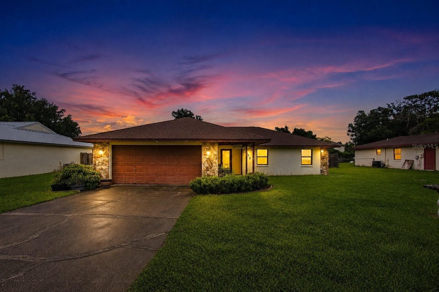 5055 CAMBRY LN