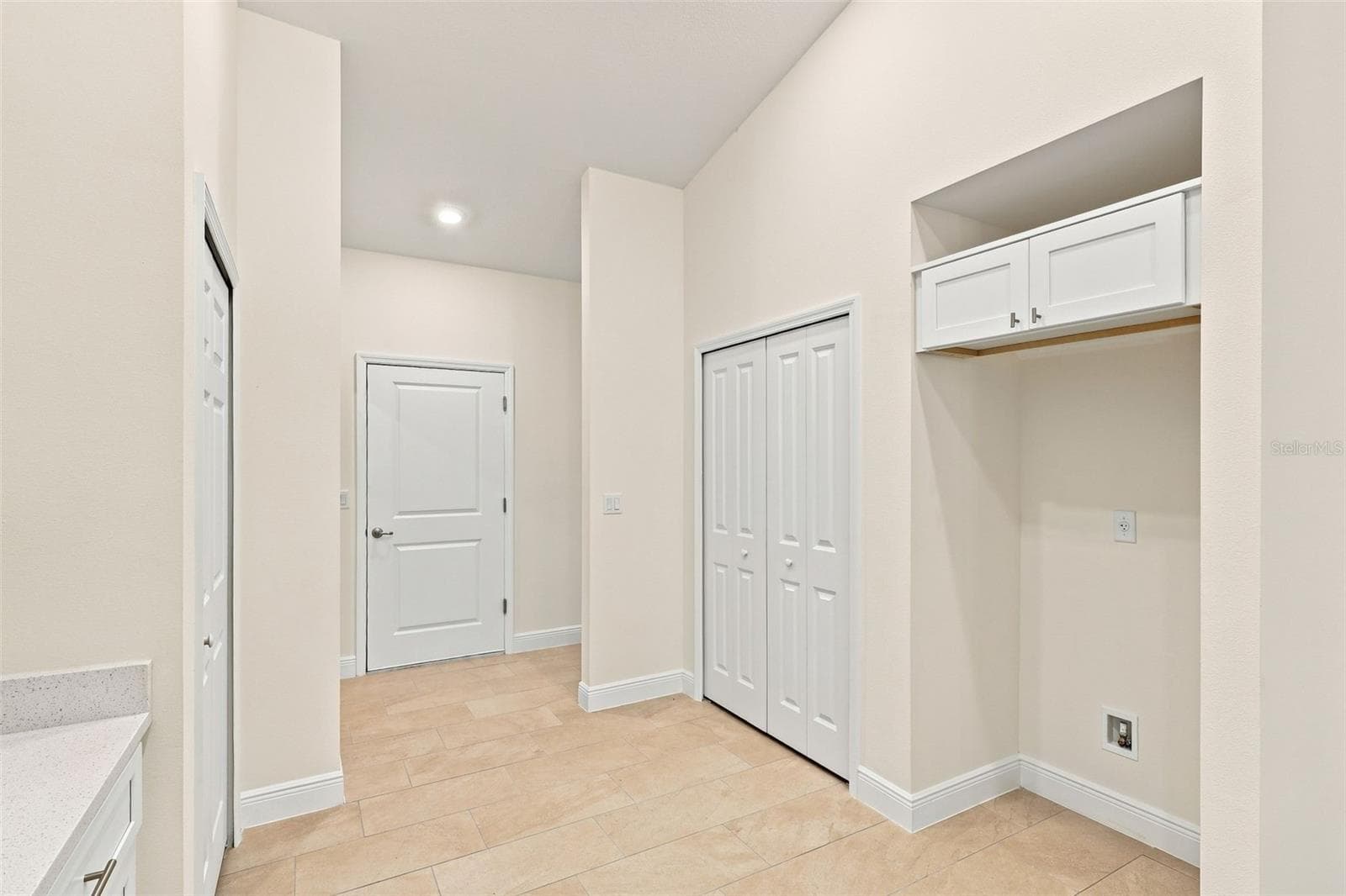 Single Family Residence at 121 S CANOE CREEK RD, KENANSVILLE, photo 17 of 46