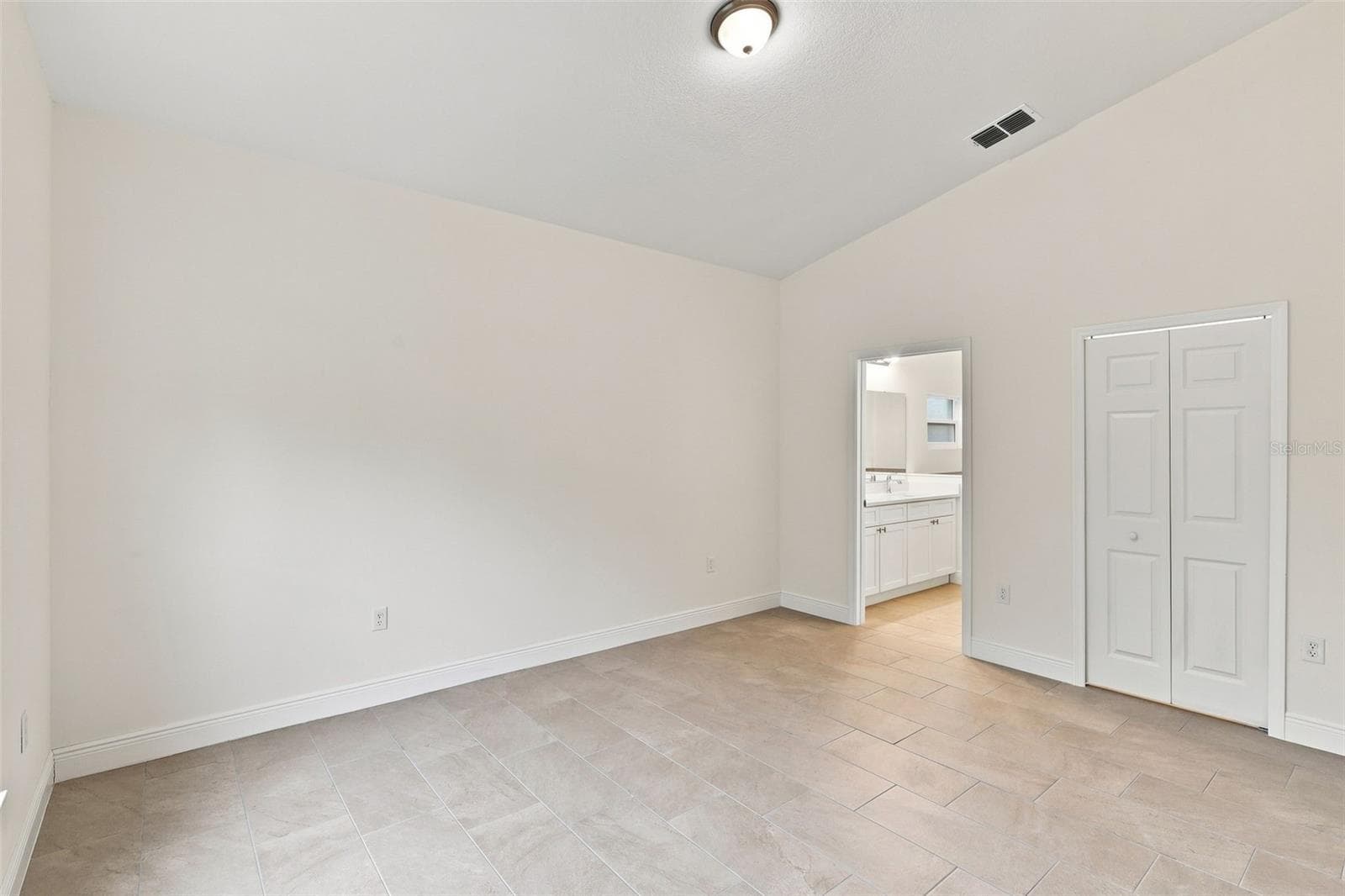 Single Family Residence at 121 S CANOE CREEK RD, KENANSVILLE, photo 26 of 46