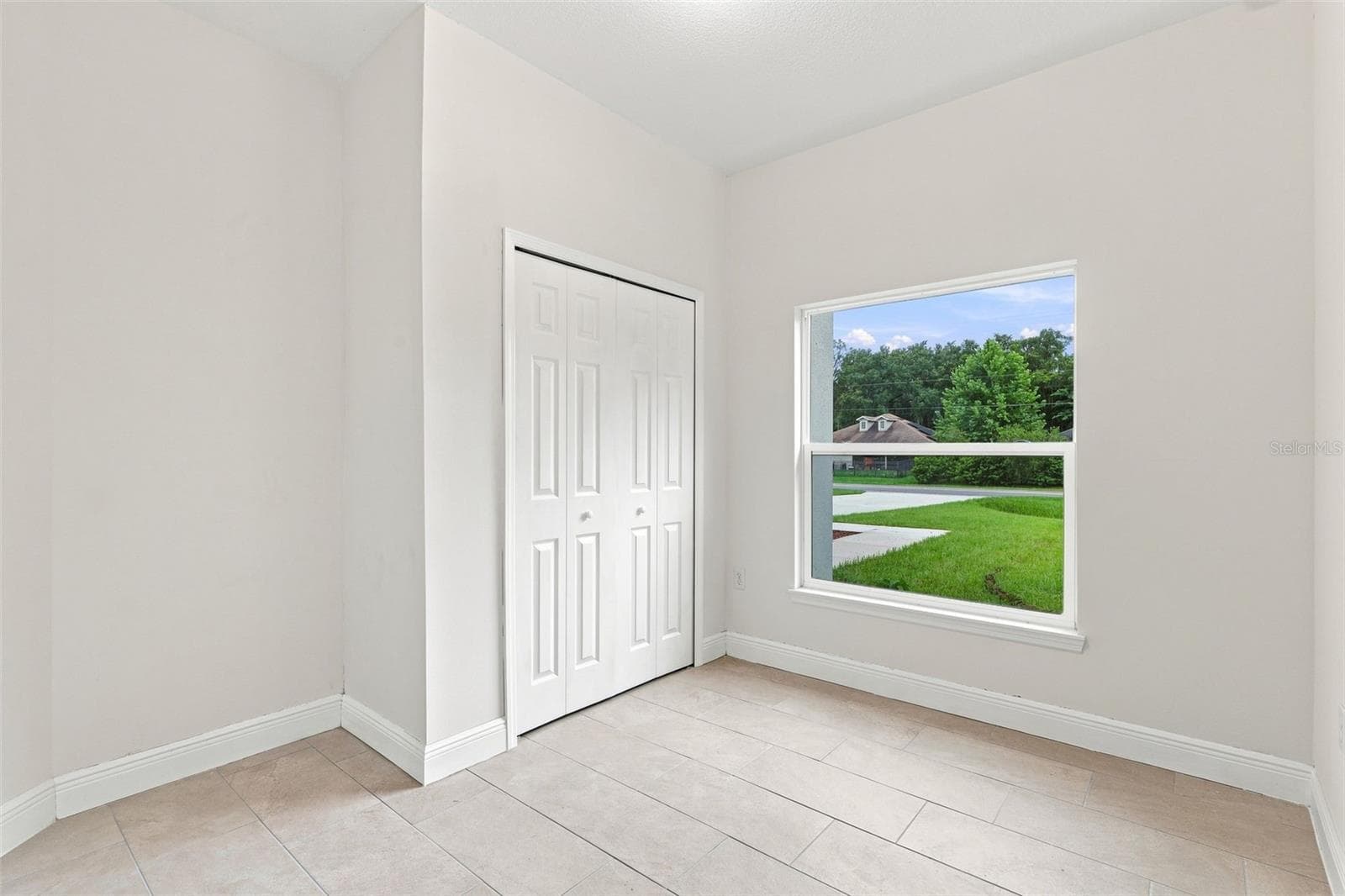Single Family Residence at 121 S CANOE CREEK RD, KENANSVILLE, photo 34 of 46