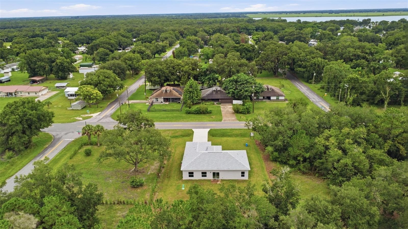 Single Family Residence at 121 S CANOE CREEK RD, KENANSVILLE, photo 40 of 46