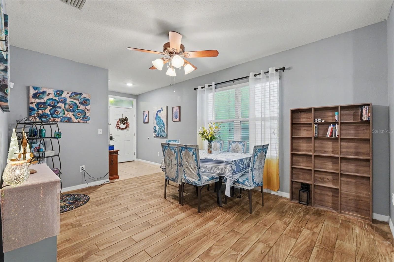 Single Family Residence at 3918 WILLOW HAMMOCK DR, PALMETTO, photo 3 of 29