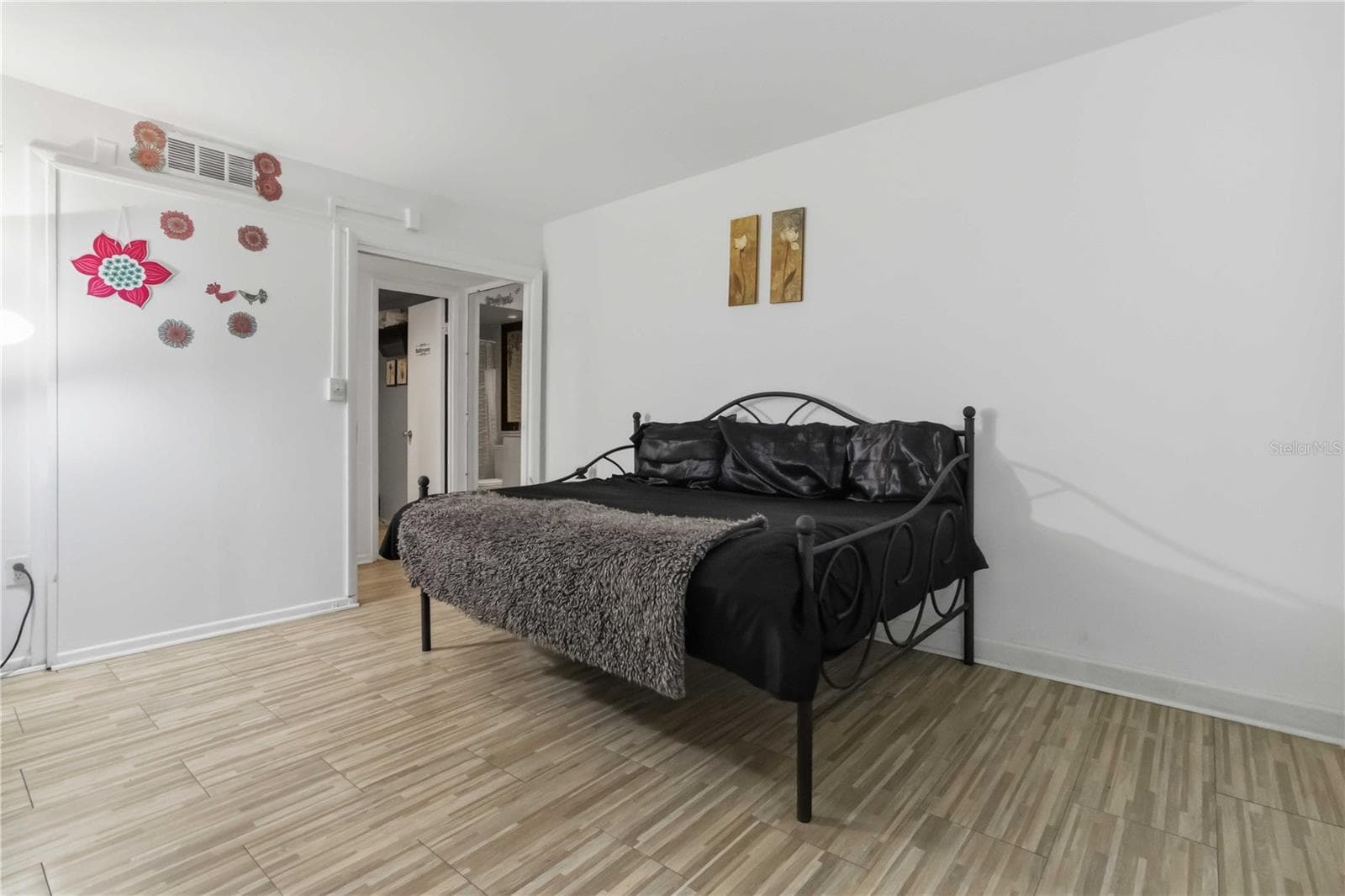 Condominium at 2800 N ATLANTIC AVE #1105, DAYTONA BEACH, photo 14 of 22