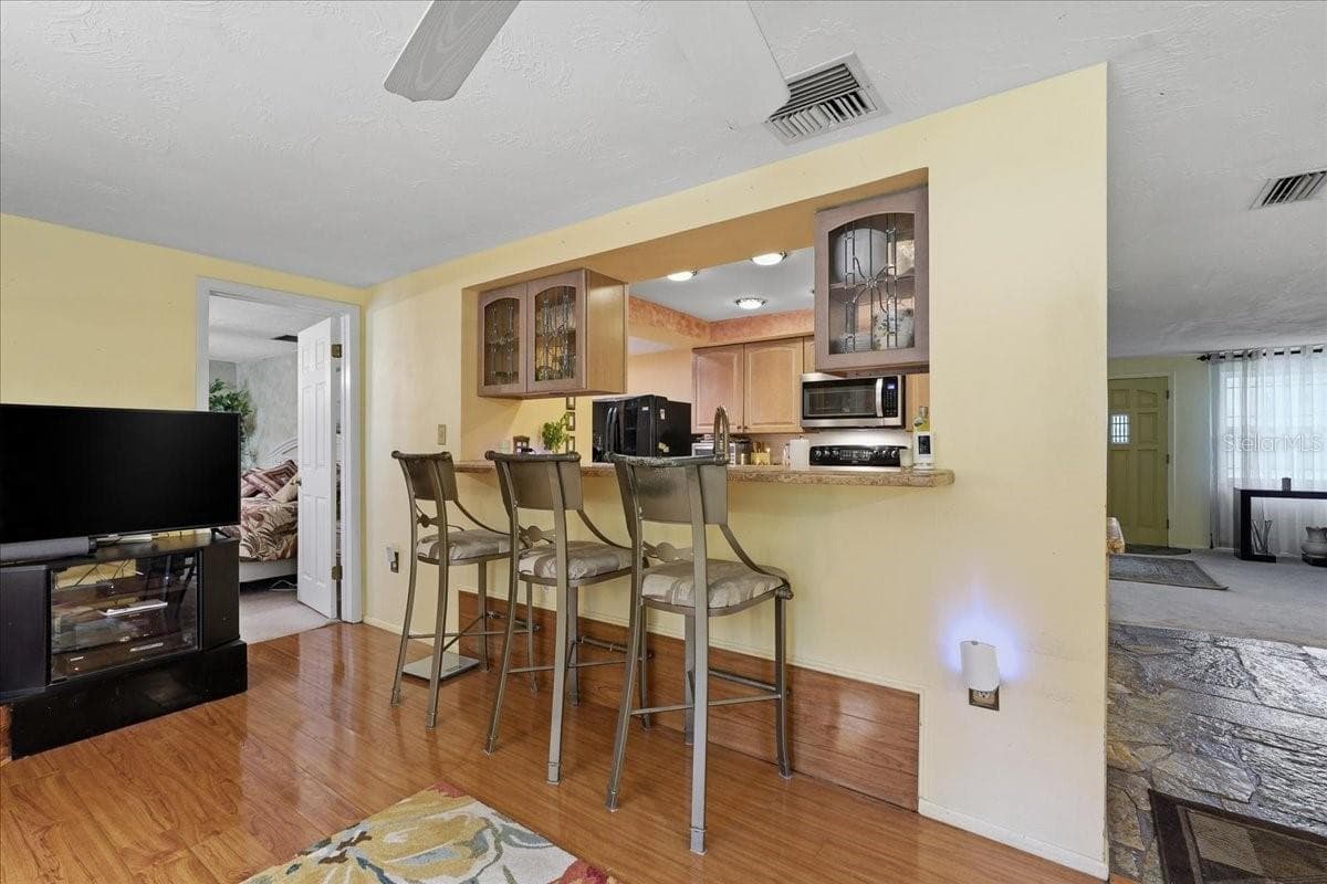Family Room - 3500 OLD KEYSTONE RD, TARPON SPRINGS