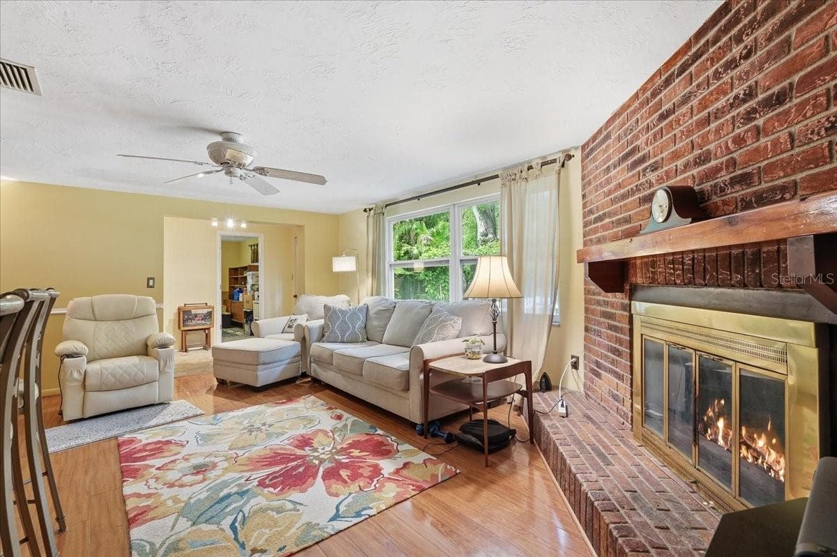 Family Room - 3500 OLD KEYSTONE RD, TARPON SPRINGS