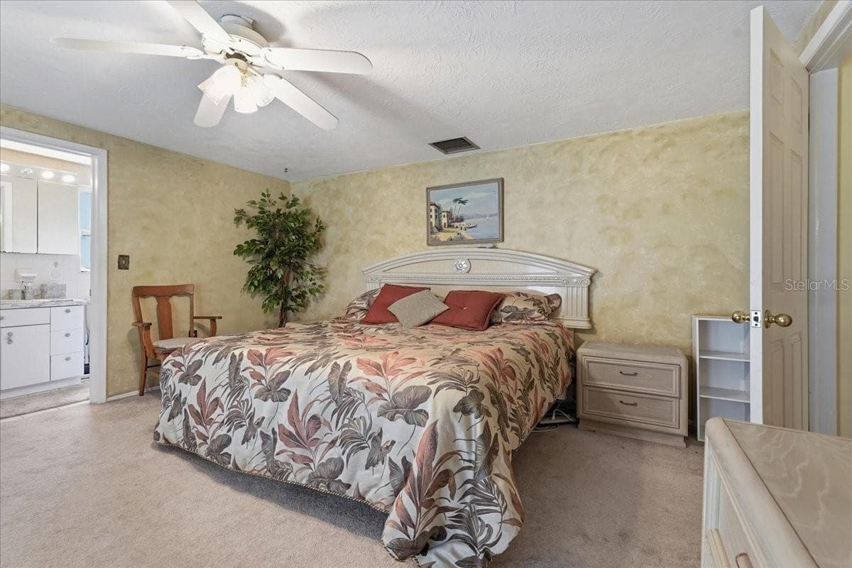 Primary Bedroom - 3500 OLD KEYSTONE RD, TARPON SPRINGS