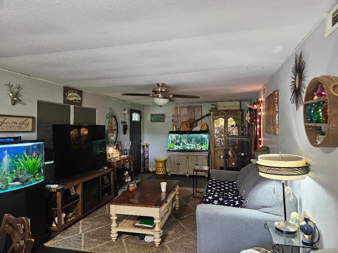 Mobile Home at 425 ORANGE BLVD, POLK CITY, photo 3 of 31