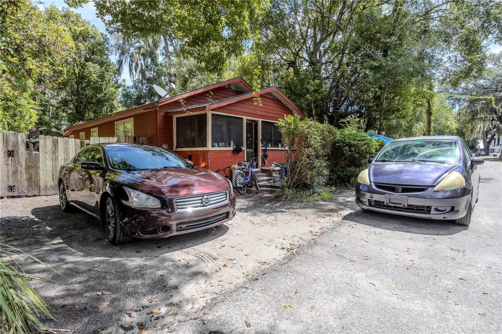 908 NW 4TH PL