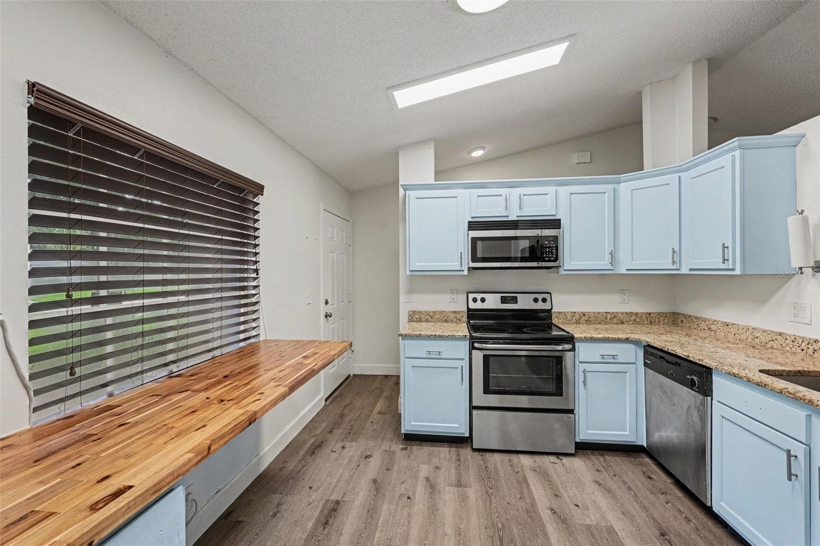 Single Family Residence at 6289 LEONARD AVE, COCOA, photo 8 of 31
