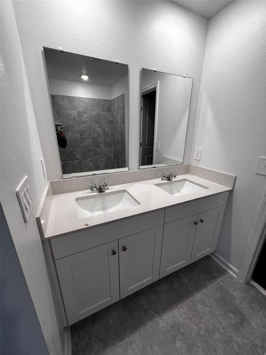 Single Family Residence at 433 SANDBAR LN, HAINES CITY, photo 23 of 37