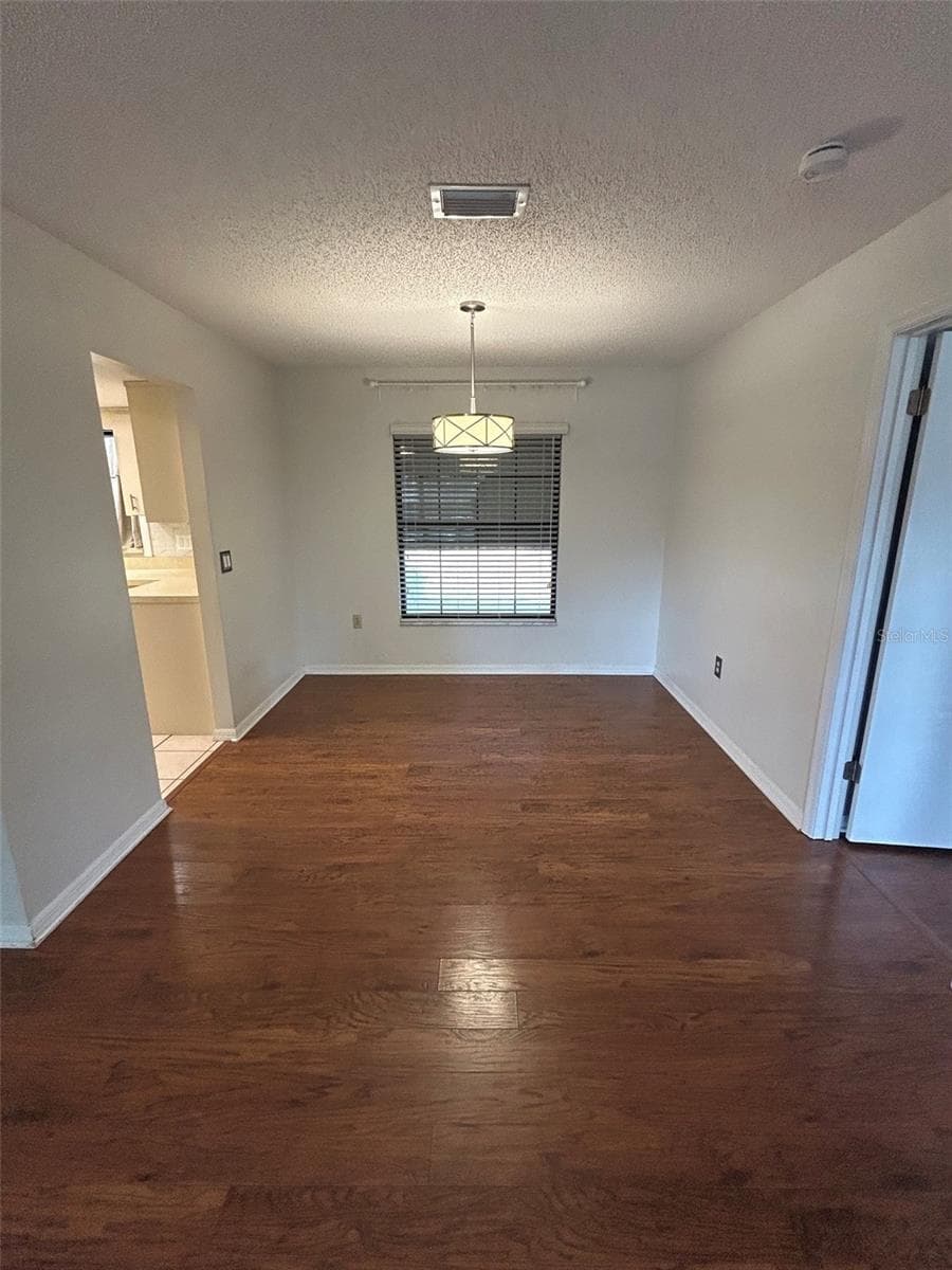 Dining Room - 1605 BLACKBERRY CT, EUSTIS
