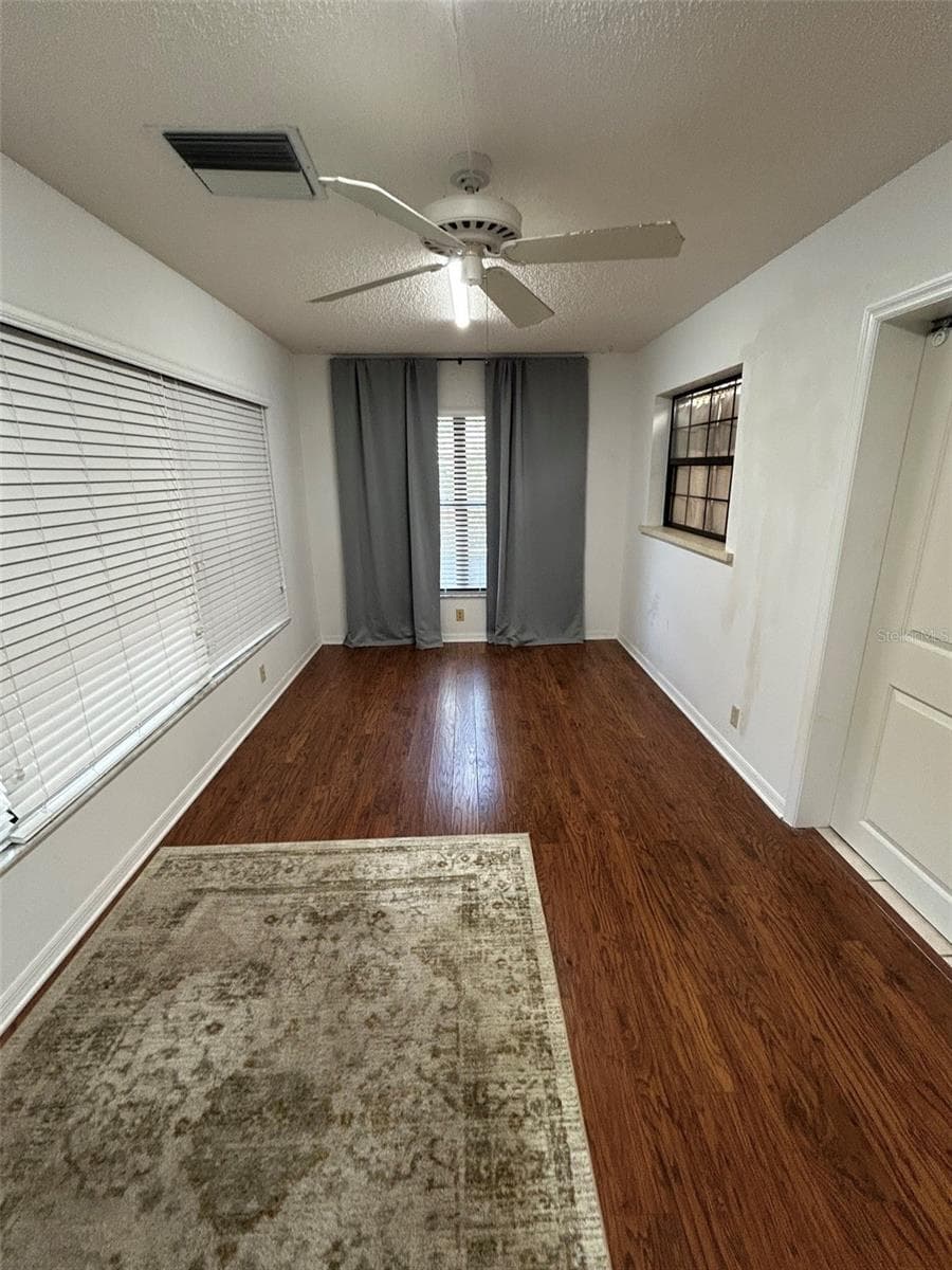Florida Room - 1605 BLACKBERRY CT, EUSTIS
