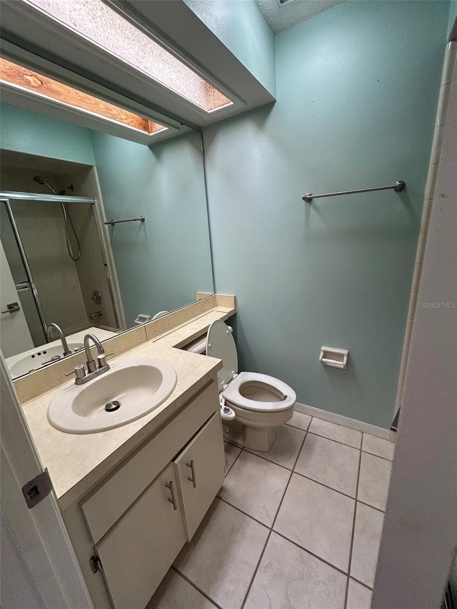 2nd Bathroom - 1605 BLACKBERRY CT, EUSTIS