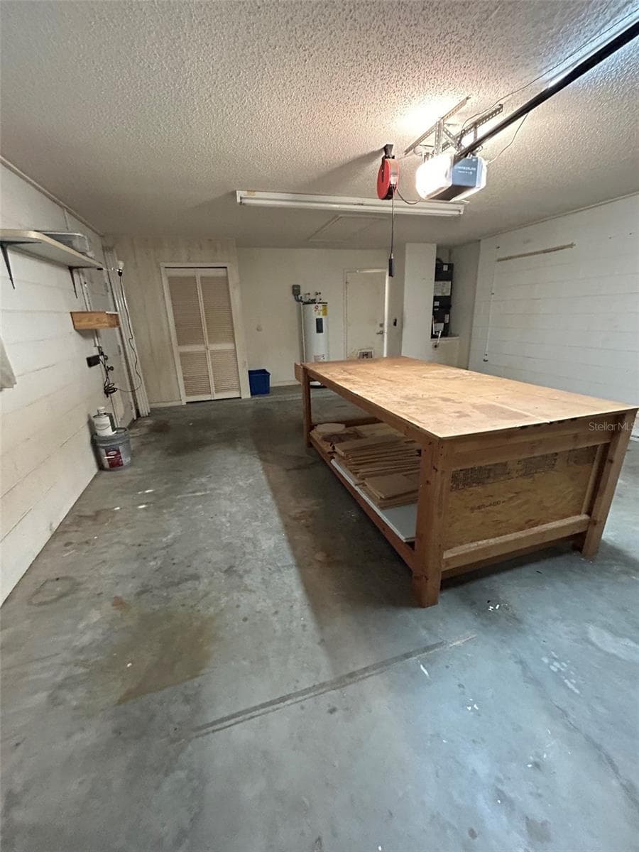 Garage - 1605 BLACKBERRY CT, EUSTIS