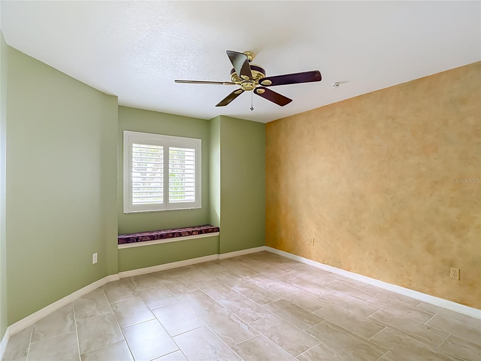 Single Family Residence at 15886 SANCTUARY DR, TAMPA, photo 46 of 64