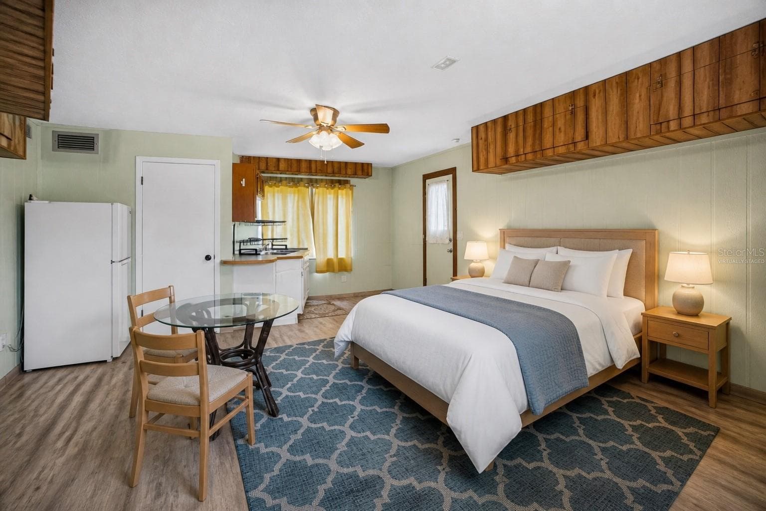 Virtually staged - Downstairs studio sleeping quarters and kitchen. - 1305 GREENFIELD CIR, VENICE