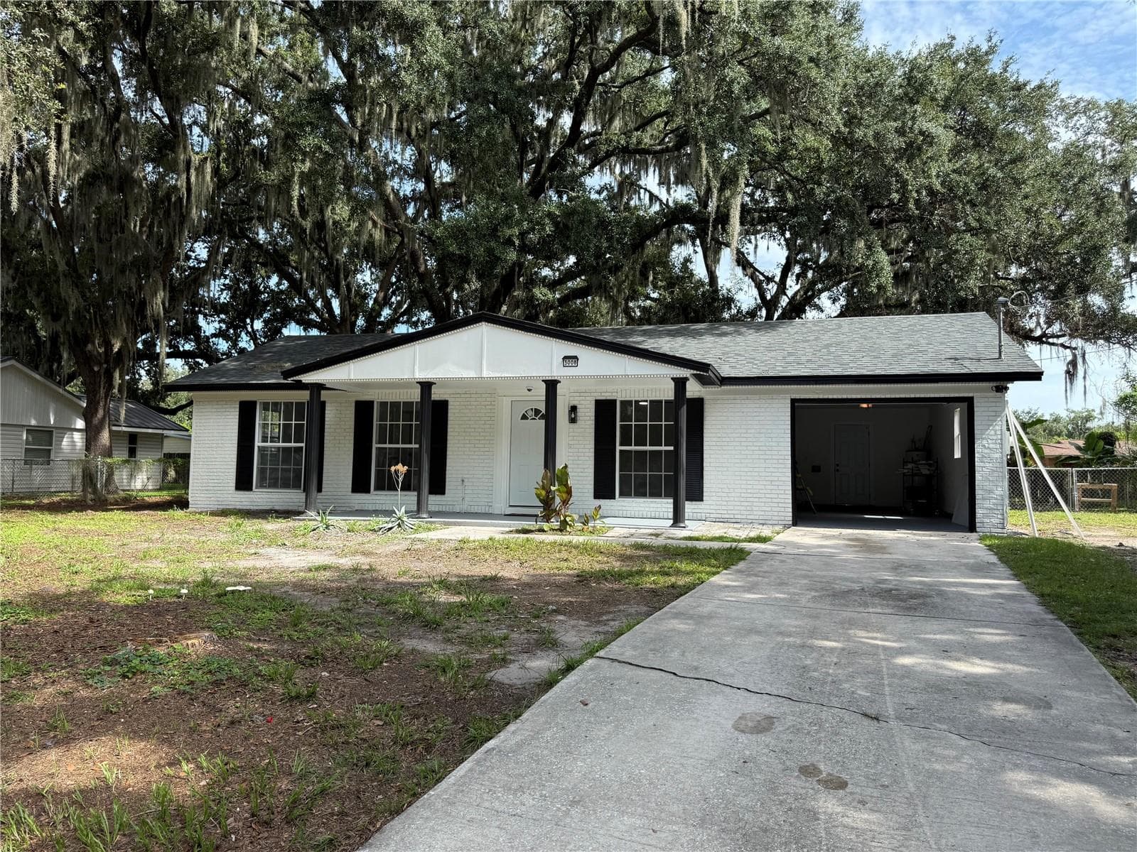 Single Family Residence at 3008 OAKVIEW LN, PLANT CITY, photo 2 of 25