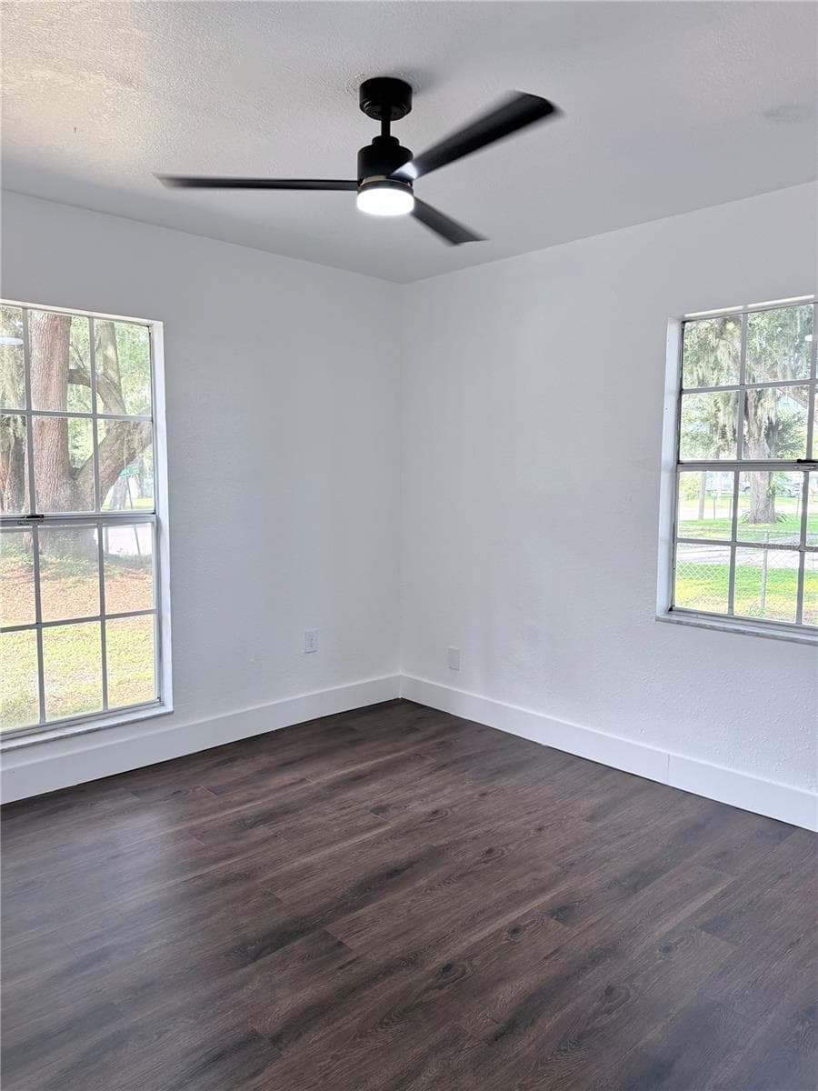 Single Family Residence at 3008 OAKVIEW LN, PLANT CITY, photo 12 of 25