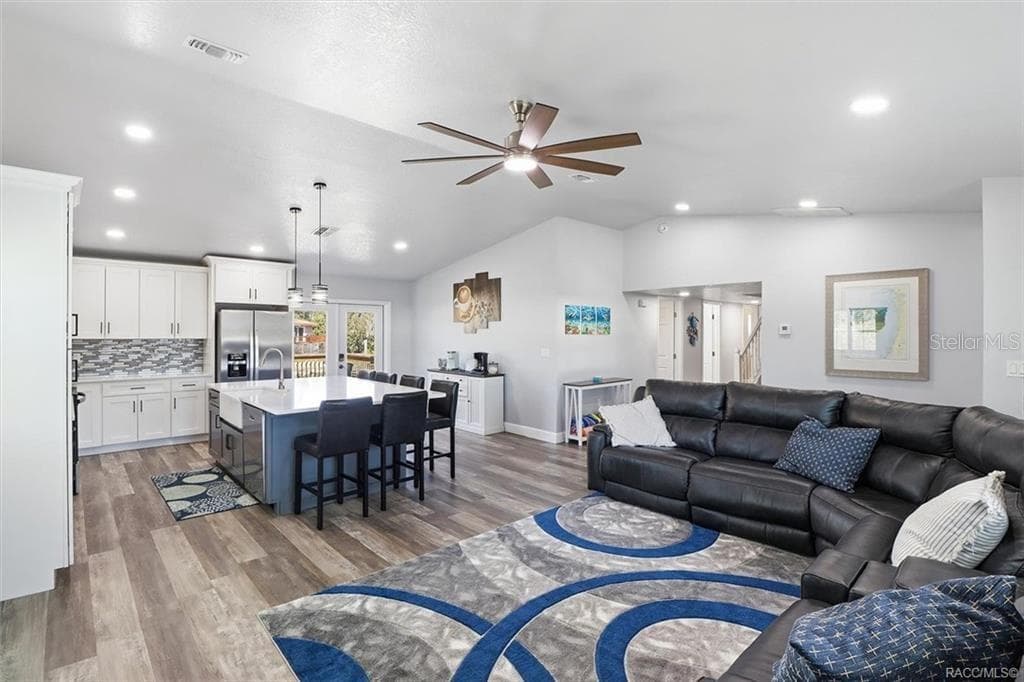 Single Family Residence at 9205 W HARBOR ISLE CT, CRYSTAL RIVER, photo 13 of 57