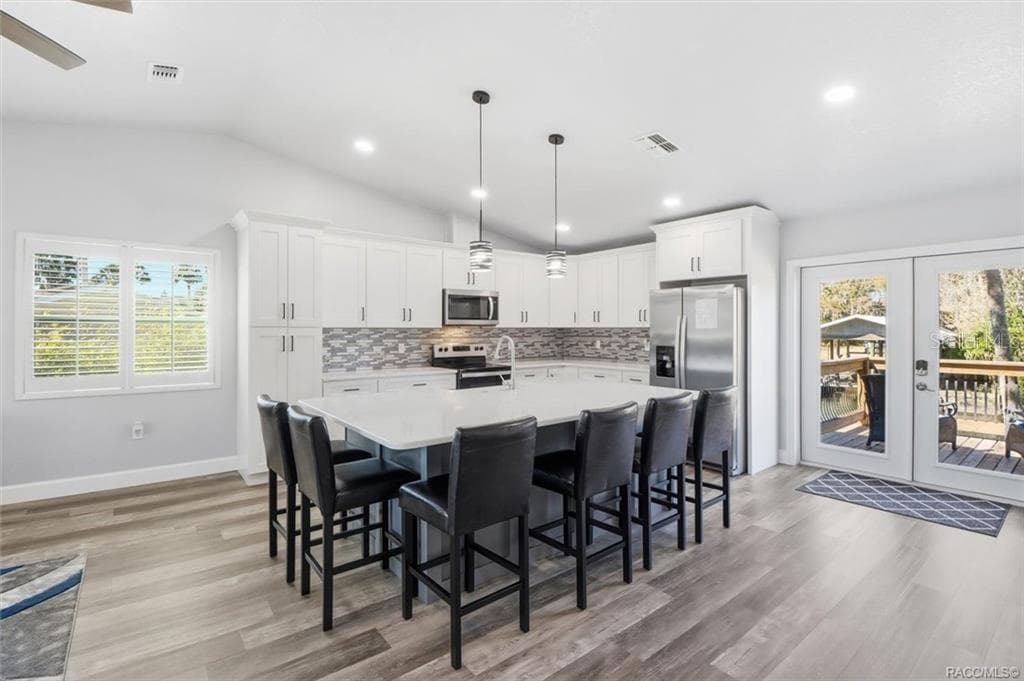 Single Family Residence at 9205 W HARBOR ISLE CT, CRYSTAL RIVER, photo 16 of 57