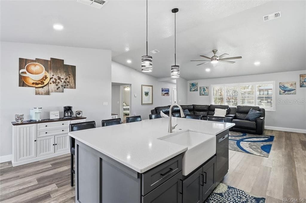 Single Family Residence at 9205 W HARBOR ISLE CT, CRYSTAL RIVER, photo 20 of 57